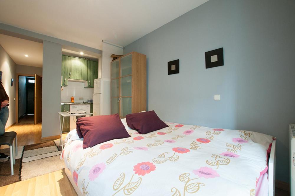 Apartamentos Eloisa มาดริด ภายนอก รูปภาพ